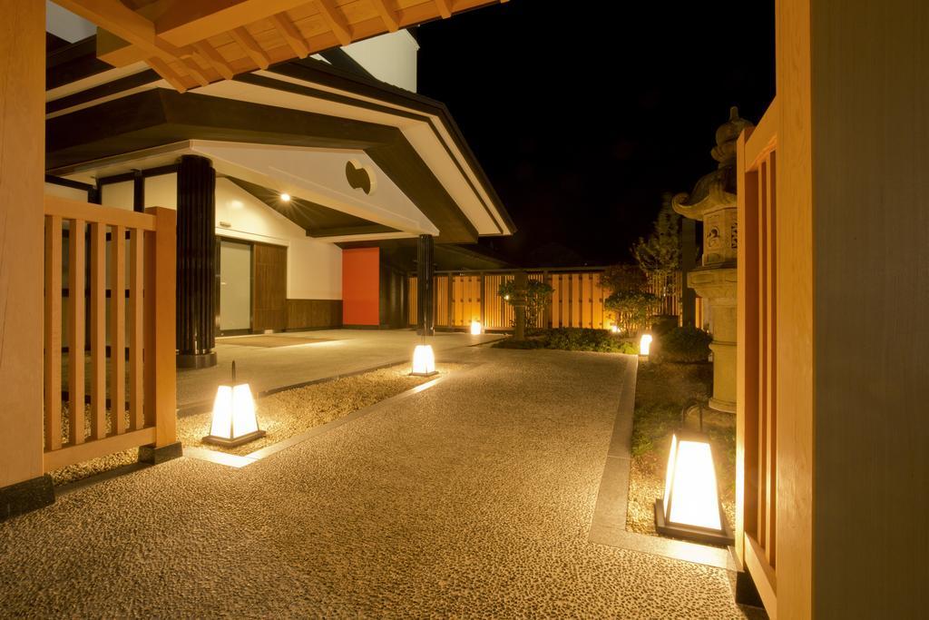 Takamiya Ryokan Beni Tozawa Luaran gambar