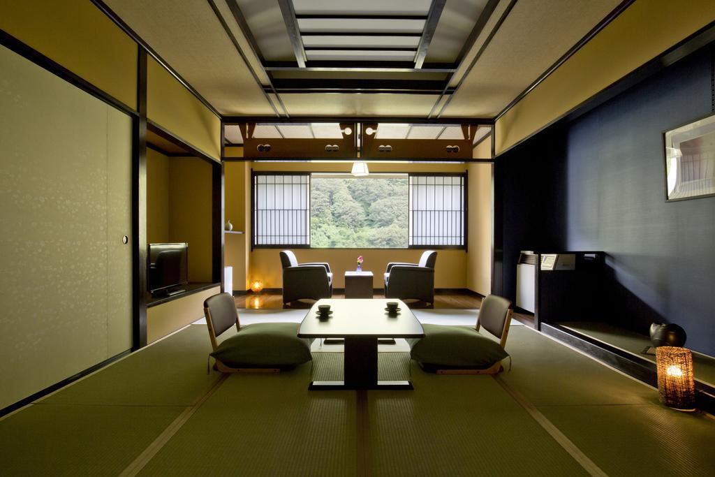 Takamiya Ryokan Beni Tozawa Bilik gambar