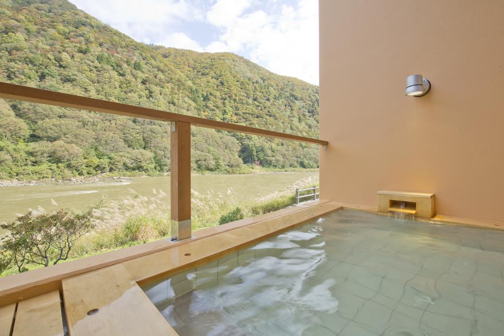 Takamiya Ryokan Beni Tozawa Luaran gambar