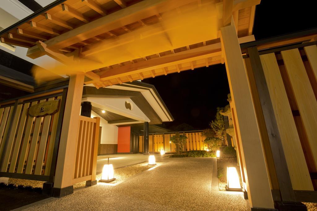 Takamiya Ryokan Beni Tozawa Luaran gambar