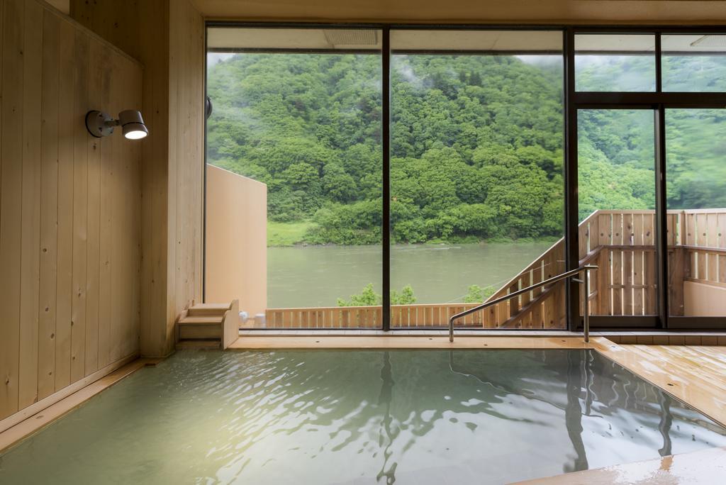 Takamiya Ryokan Beni Tozawa Luaran gambar