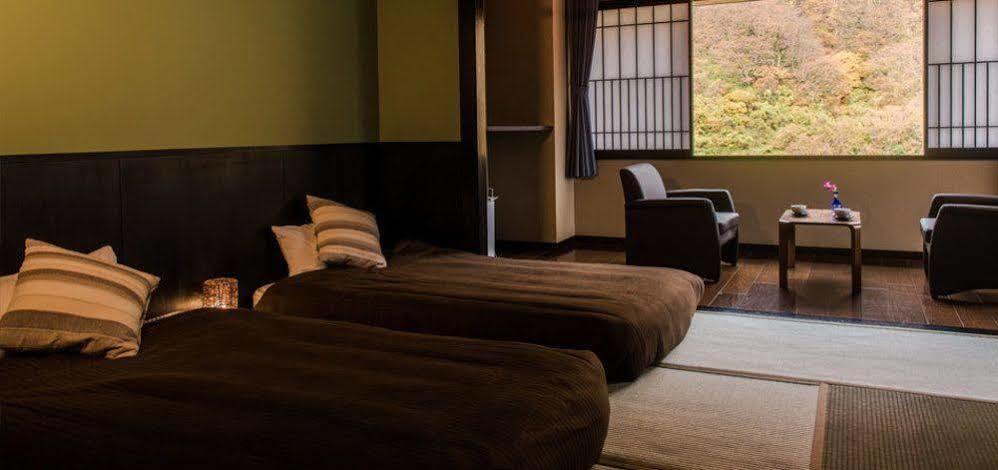 Takamiya Ryokan Beni Tozawa Luaran gambar